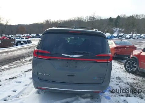 2021 Chrysler Pacifica Hybrid Touring L z USA, uszkodzony, nr VIN 2C4RC1L7XMR603286